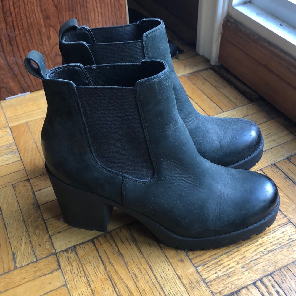 Hibou Heeled Black Boots